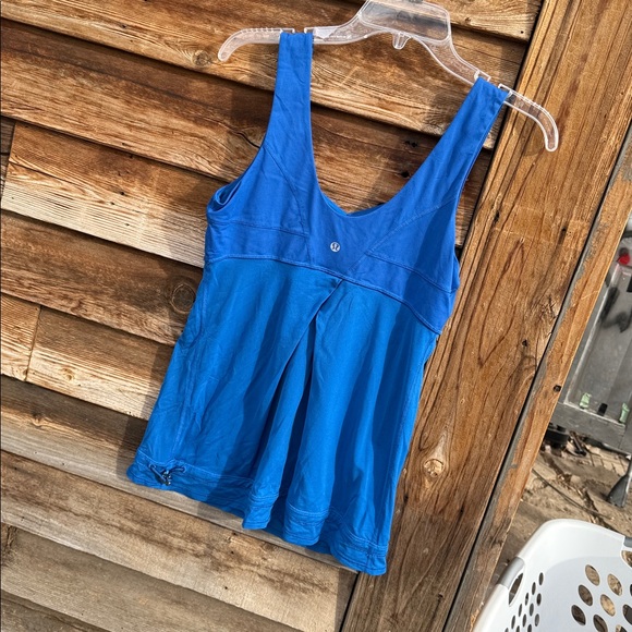Lululemon tank - Picture 4 of 5